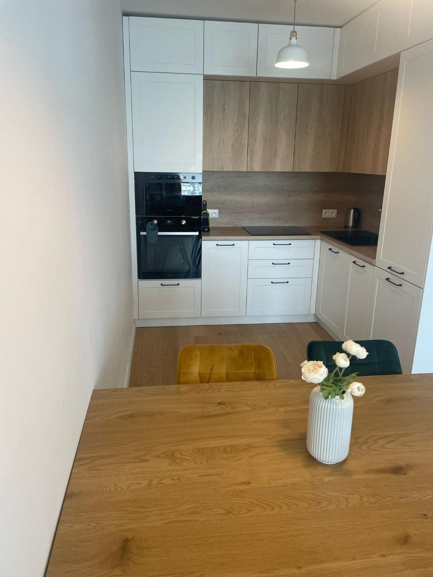 New Downtown Apartment Couple Minute From The Old Town Bratislava Exterior foto